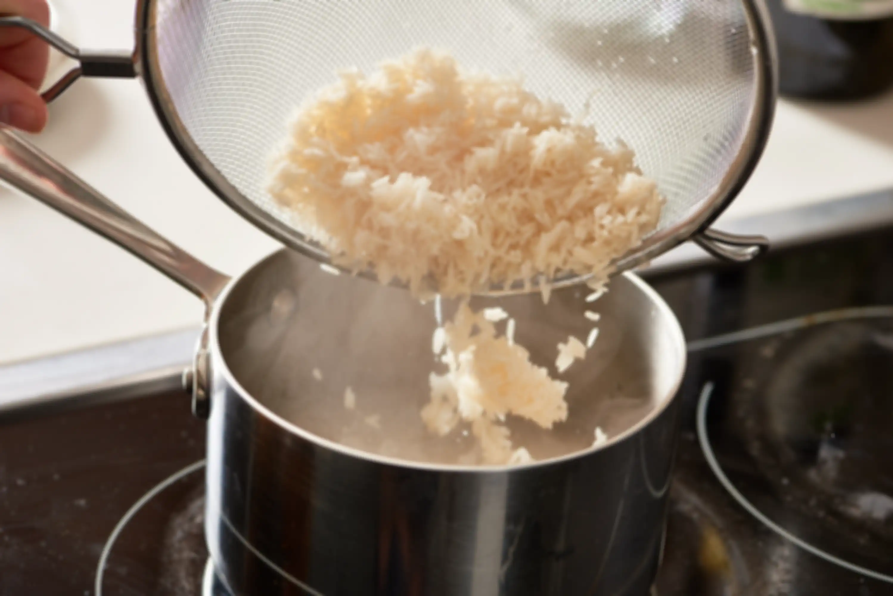 Memasak Nasi dengan Cara Ini Ternyata Berdampak Buruk untuk Kesehatan, Begini yang Seharusnya, Simak yuk!