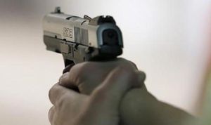 13 Arti Mimpi Ditembak, Pertanda Masalah hingga Awal Perubahan Besar