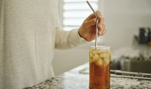 Pakar Ungkap 3 Efek Samping Minum Teh saat Sahur dan Berbuka Puasa