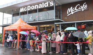 Rayakan 35 Tahun Kebersamaan, McDonald&rsquo;s Indonesia Gelar Open House Idulfitri di 10 Restoran