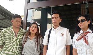 Anisa Bahar dan Ratu Meta Jalani Pemeriksaan Polisi Buntut Laporan Dugaan Penipuan Travel Umrah