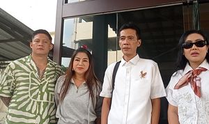 Telan Banyak Korban, Anisa Bahar dan Ratu Meta Rugi Ratusan Juta Buntut Dugaan Penipuan Travel Umrah