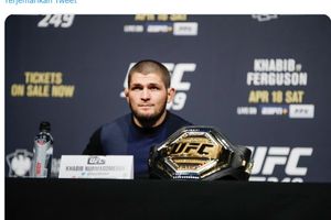 Korban Khabib Nurmagomedov Kenang Kekalahan 7 Tahun Silam, Akui Dibuat Tak Bisa Bergerak oleh The Eagle