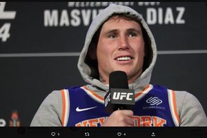 Tak Terima Dengar Israel Adesanya Disebut Masuki Era Kejatuhan, Darren Till Semprot Penggemar