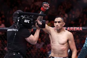 Musuh Terkutuk Khabib Kembali, Tony Ferguson Goda Penggila Tarung dengan Pengumuman Penting