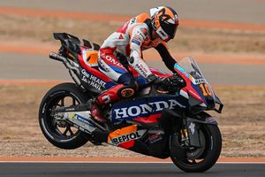 Kata Pembalap Penguji Honda soal Dampak Perginya Marc Marquez, Adik Rossi Bisa Jadi Pengganti?