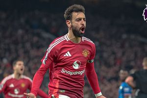 Man United Lagi Irit Uang Habis-habis, tapi Tolak Duit dari Bruno Fernandes