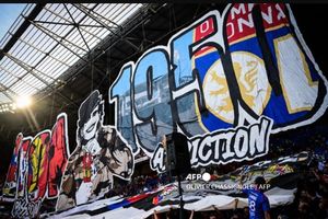 BREAKING NEWS - Bekas Klub Karim Benzema Olympique Lyon Resmi Turun Kasta ke Divisi 2 Liga Prancis