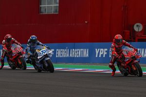 Frustrasi Kejar Marc Marquez, Pecco Bagnaia Rela Mau Balik Pakai Ducati GP24