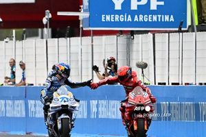Bukan Sengaja Mengalah, Alex Ungkap Penyebab Ditikung Marc Marquez di Akhir Balapan MotoGP Argentina 2025
