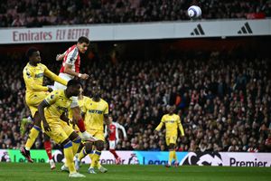 Hasil Liga Inggris - Blunder Saliba Buat Arsenal Tertahan di Derbi London, The Gunners Buka Jalan Liverpool Kunci Gelar
