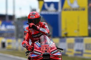 Marc Marquez Mendadak Jadi Pembimbing Pembalap Aprilia Ini di MotoGP Prancis 2025