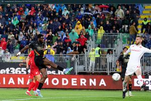 Hasil Liga Italia - Venezia Bungkam Fiorentina, Jay Idzes Dkk Tinggalkan Zona Merah