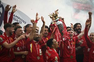 Tiru Man City dan Chelsea, Pemilik Liverpool Berencana Akuisisi Rival Sekota Real Madrid