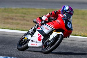 Hasil Kualifikasi JuniorGP Magny-Cours 2025 - Veda dan Ramadhipa Start dari Posisi Ini