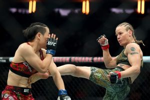 Hasil UFC 322 -  Dibanting-banting Valentina Shevchenko, Zhang Weili Gagal Jadi Ratu 2 Divisi