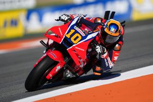 Adik Valentino Rossi Tegaskan Bersama Honda Tak Jauhkannya dari Akademi VR46