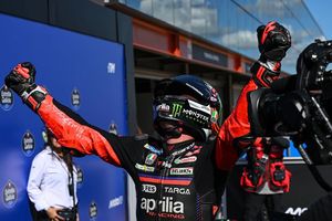 Murid Valentino Rossi Memang Luar Biasa, tetapi Bos Aprilia Ingatkan Satu Perkara