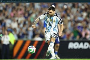 Reaksi 5 Ikon Sepak Bola Lihat Lionel Messi Cetak Hattrick di Piala Dunia 2026