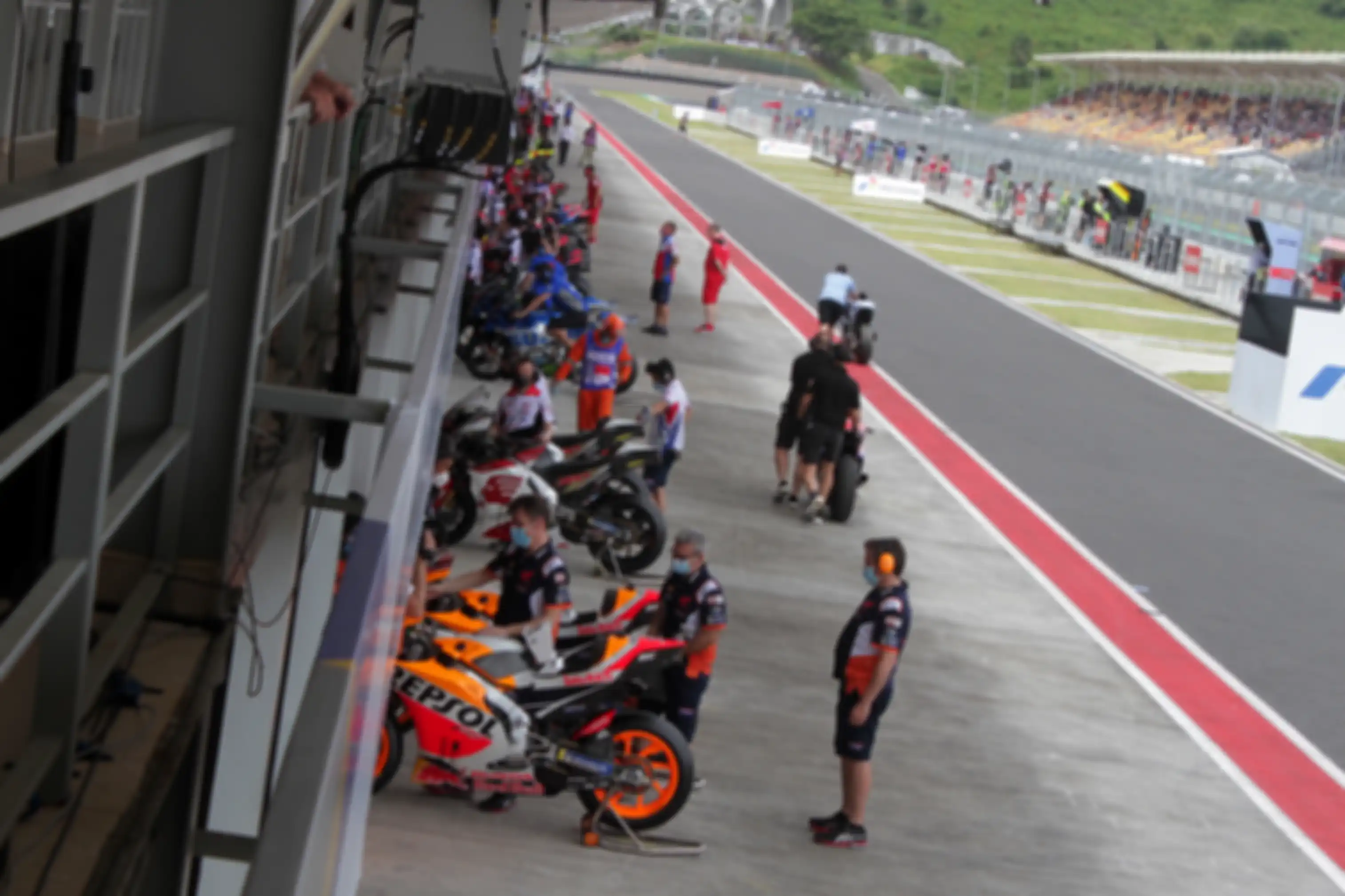 Ilustrasi Pit Lane Sirkuit Mandalika
