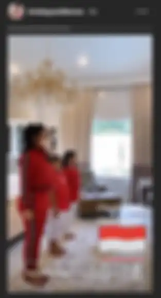 Krisdayanti upacara di rumah