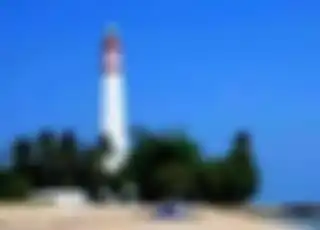 Intip ulasan 7 foto tempat wisata eksotis di Bangka Belitung yang dijamin cocok buat healing bareng pasangan. 