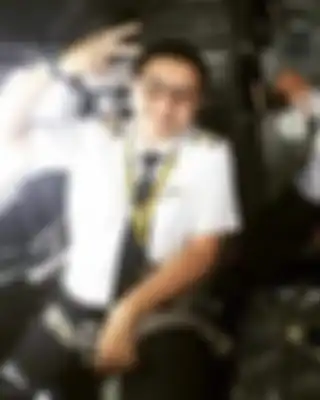 Co-Pilot Diego Mamahit