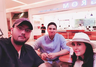 Jarang Terekspos! Intip Gantengnya 2 Putra Meriam Bellina yang Sudah Bujang, Sang Artis Bongkar Jurus Maut Saat Hadapi Anak yang Keras Kepala