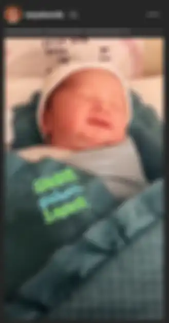 Tasya melahirkan anak pertamanya