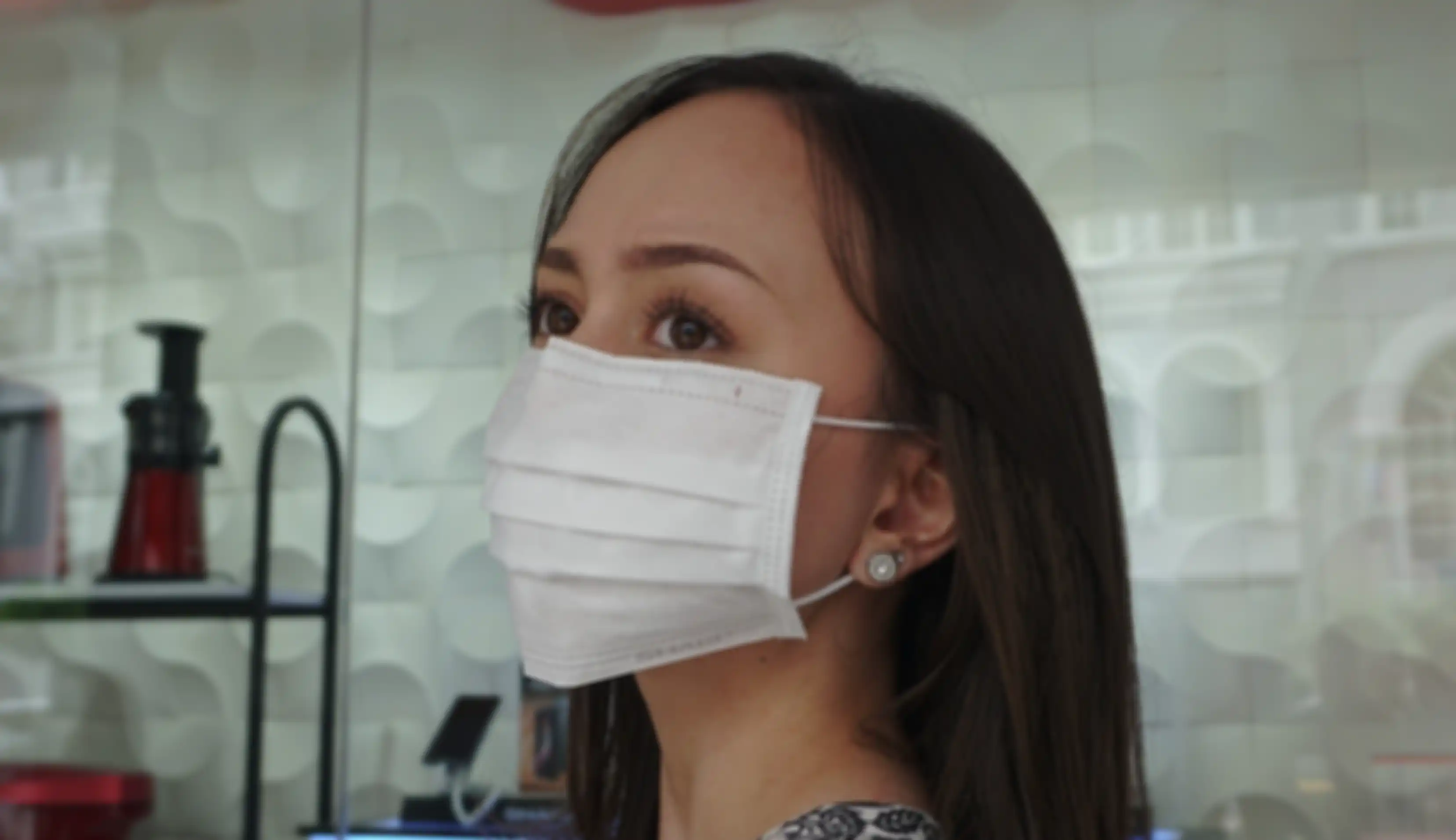 Ilustrasi masker MA-950I dengan 3 lapisan pelindung dari Sharp.