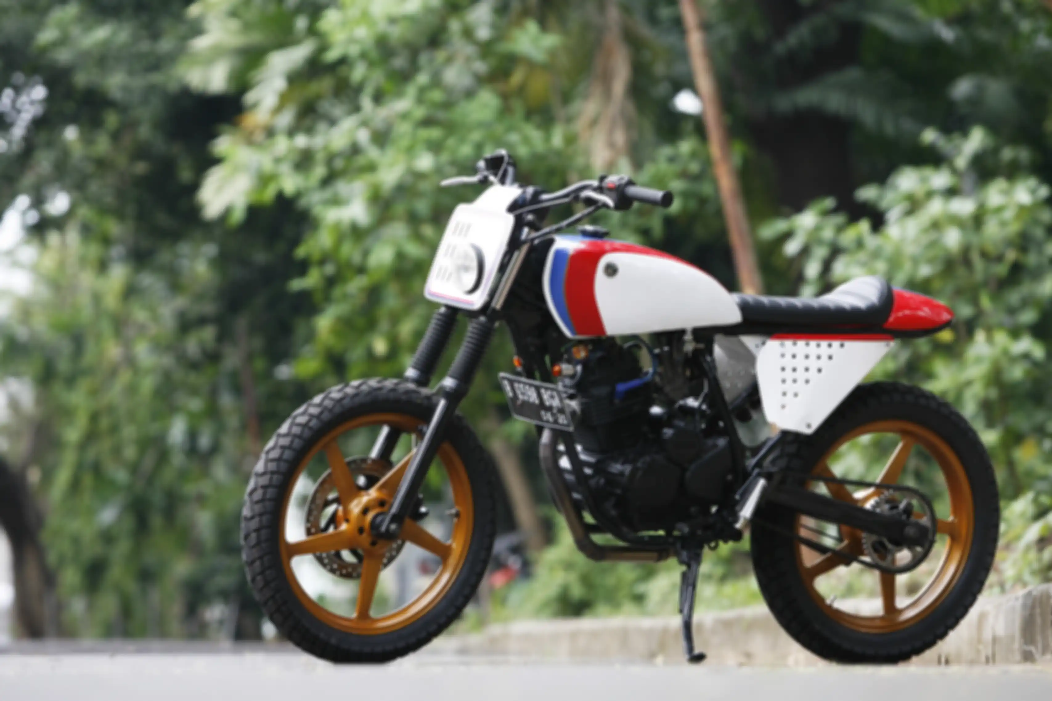 Yamaha Scorpio Street Tracker Baru Motor Sport