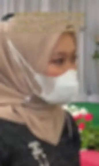 Kisah asisten MUA bantu nikahan mantan. 