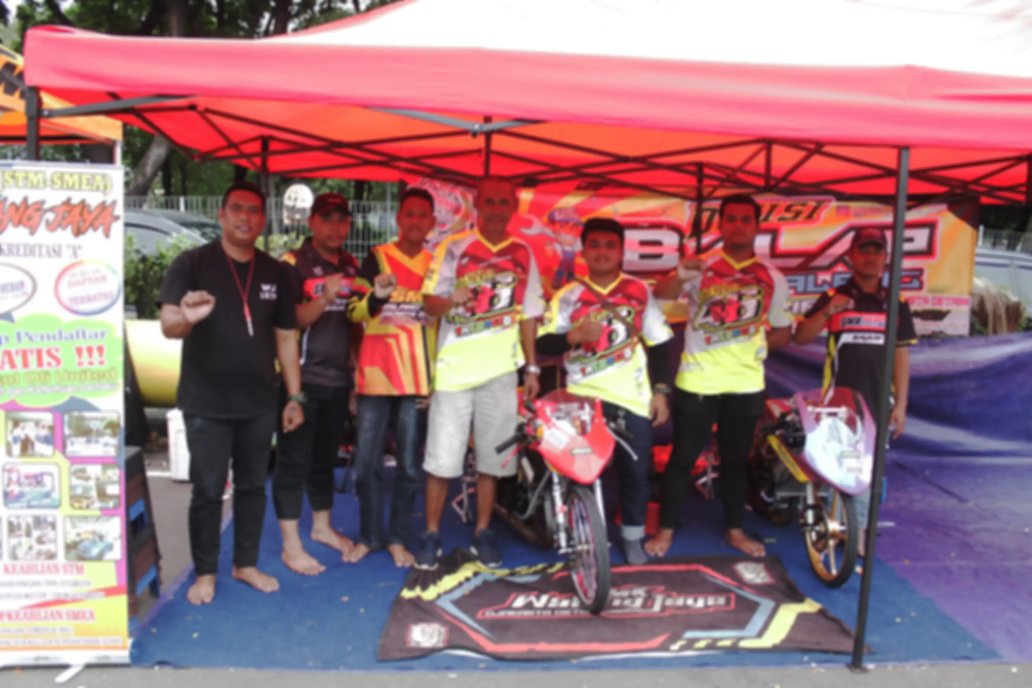 SMK walang Jaya divisi Drag Bike kembali dibangkitkan setelah 7 tahun vakum. Sebelumnya lebih muncul di road race. 