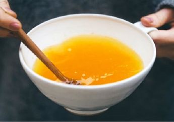 Mulai Besok Bangun Tidur Langsung Minum Air Kunyit Hangat, Jangan Kaget Lihat Perubahannya pada Tubuh Setelah 7 Hari