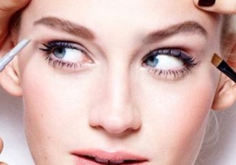 3 Cara Membentuk Alis Melengkung Sempurna untuk Pemula, Simak yuk!