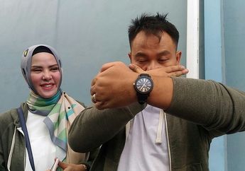 Ulang Tahun, Angel Lelga Beri Kado Vicky Prasetyo Jam Tangan Rp 43 Juta!