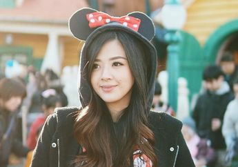 Hamil Besar, Franda Tampil Imut dengan Sheer Dress, Kepoin Penampilannya yuk!