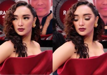 Raup 400 Juta Sekali Hembuskan Suara Merdunya Sebagai Biduan Top, Zaskia Gotik Ternyata Pernah Hidup Tertatih Jadi Tukang Cuci Piring Keliling hingga Berjualan Buah Cermai Demi Sambung Hidup