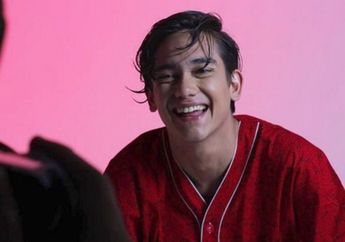 Jadi Aktor Terbaik NET 5.0, Adipati Dolken Sindir Penggemar Dilan?