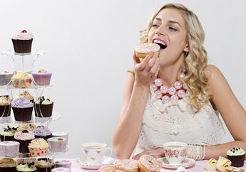 Terlalu Banyak Konsumsi Makanan Manis, Inilah 8 Tanda Peringatan yang Diberikan Tubuh