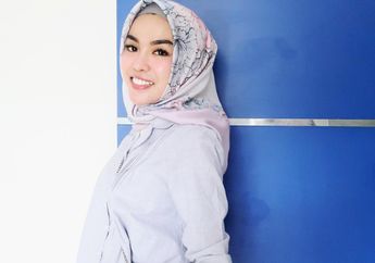 Hadiri Resepsi Pernikahan Syahnaz dan Jeje, Medina Zein Tampil Menawan Banget!