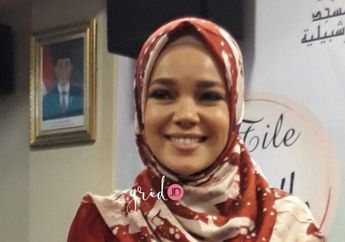 Dewi Sandra Sebut Alasannya Melakukan Aksi Sosial di Spanyol