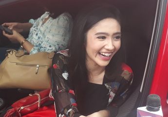 Lulus dengan Status Cum Laude, Perjuangan Febby Rastanty Tak Gampang!