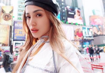 Tinggalkan Indonesia, Intip Yuk 5 Gaya Jessica Iskandar di New York, Udah Kaya Bule Beneran Belum?