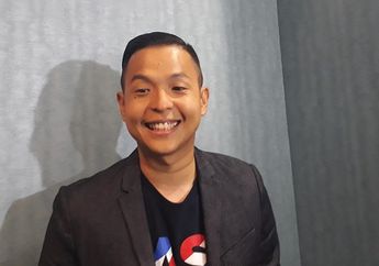 Ernest Prakasa Ceritakan Pengalaman Serunya Menginap di Tengah Laut