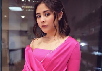 Dibilang Baju Artis Termahal, Ternyata Dress yang Dipakai Prilly Latucionsina Harganya Bikin Terharu