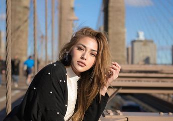 Pulang ke Indonesia, Jessica Iskandar Kepergok Jalan Bareng Aktor Tampan!