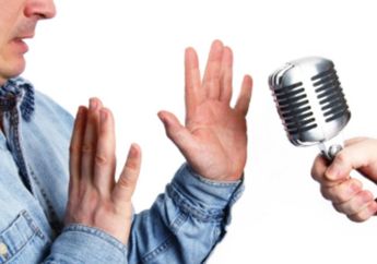 Sering Rasa Gugup Saat Bicara Depan Banyak Orang? Tak Banyak yang Tahu Jurus Ampuh Ini!