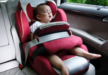 Bisa Fatal, Ini Bahaya Tinggalkan Bayi di Mobil Walaupun Cuma Sebentar