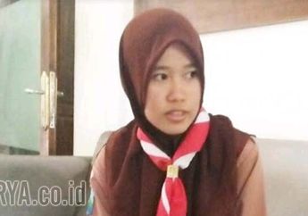 Kisah Siswi Peraih Nilai UNBK Tertingi di Jawa Timur, Ayahnya Penjaga WC Umum